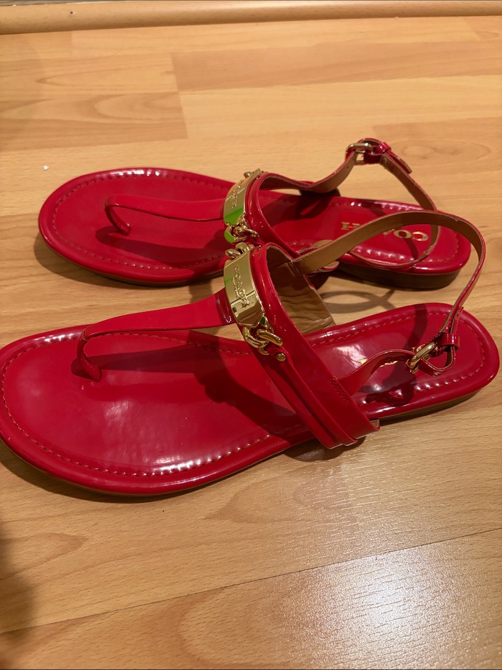 Coach Red Patent Leather Thong Sandals with Gold Accents - Picture 2 of 4